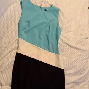 Tommy Hilfiger color block dress size 2 zippered